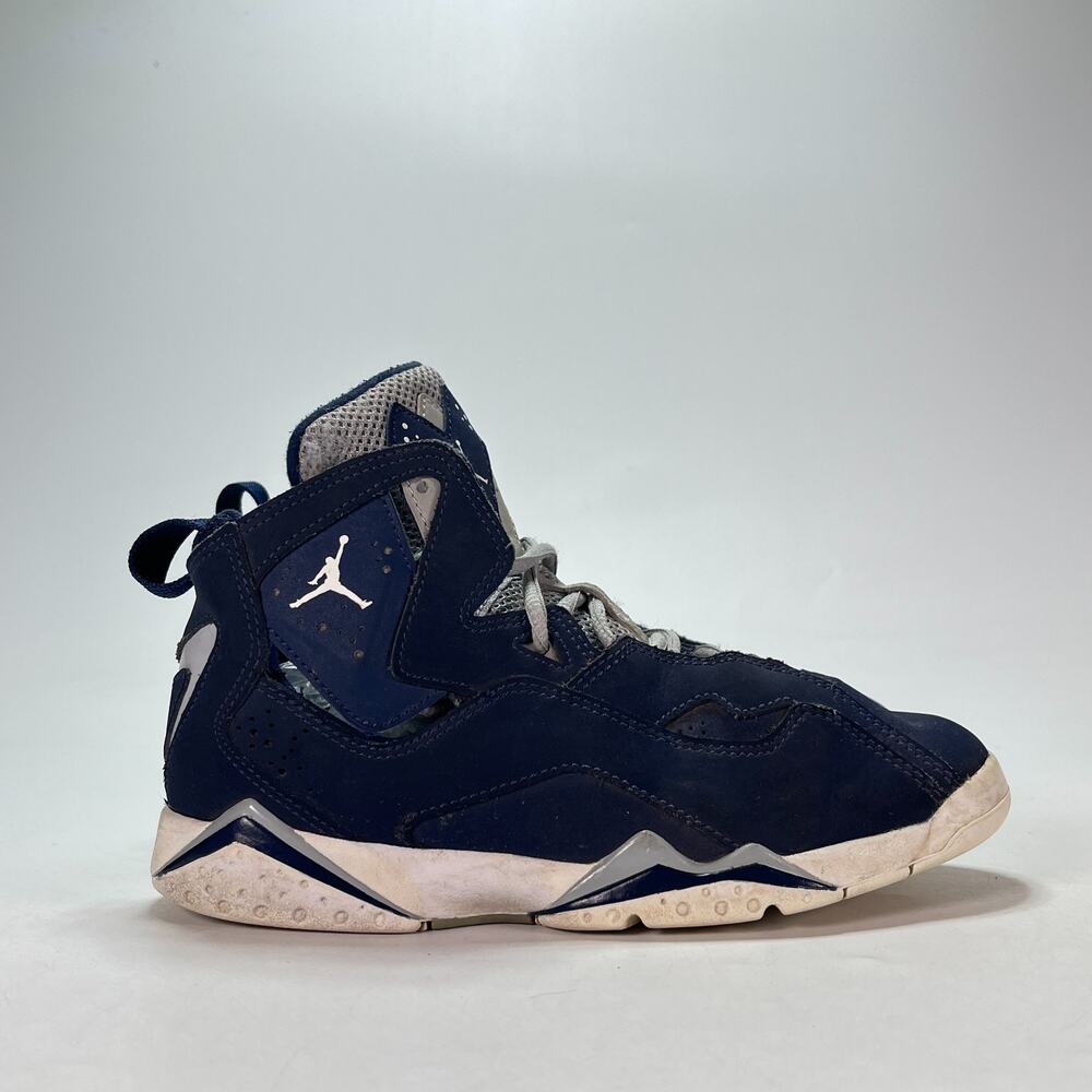 Jordan True Flight Midnight Navy Grey Basketball Shoes 343796-404 Youth Size 2Y